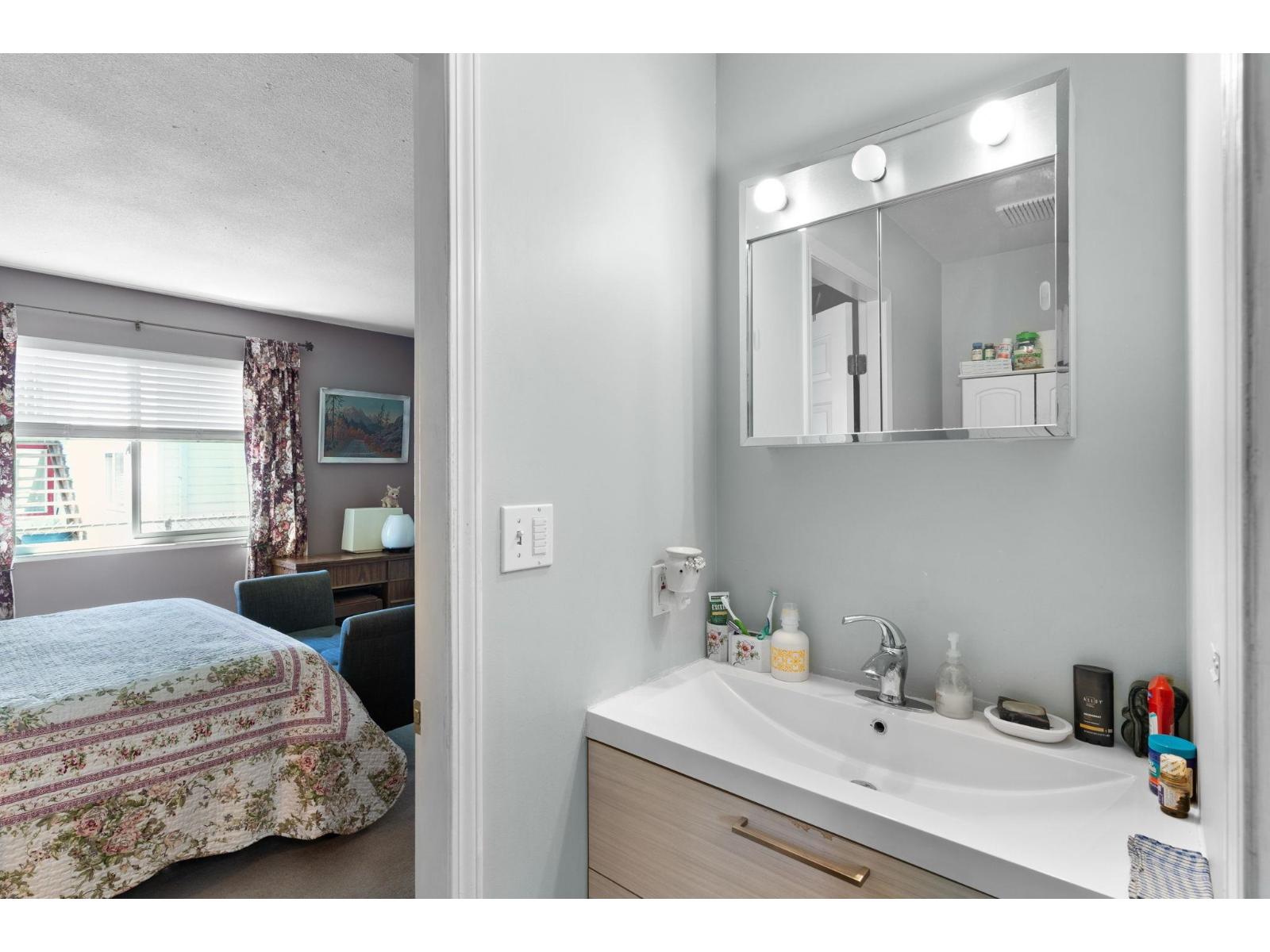 18768 64 Avenue, Surrey, British Columbia  V3S 7T9 - Photo 20 - R3060386