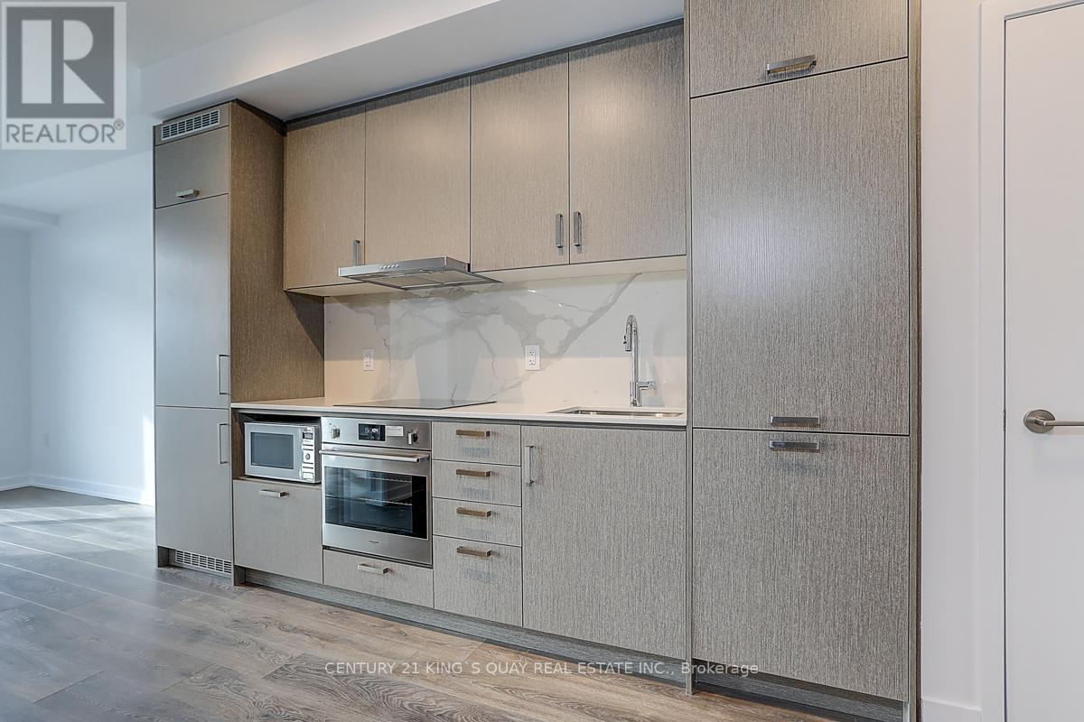 601 - 60 Honeycrisp Crescent, Vaughan, Ontario  L4K 0N5 - Photo 12 - N12474371