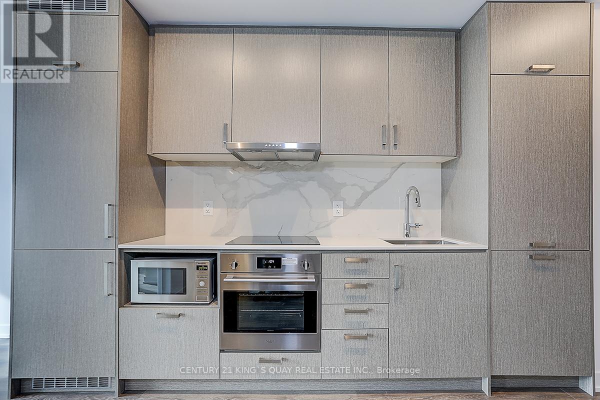 601 - 60 Honeycrisp Crescent, Vaughan, Ontario  L4K 0N5 - Photo 14 - N12474371
