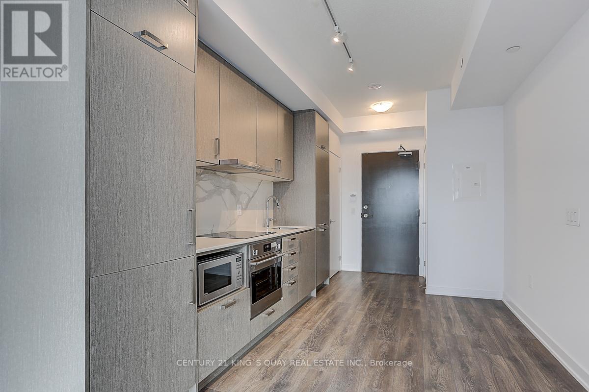 601 - 60 Honeycrisp Crescent, Vaughan, Ontario  L4K 0N5 - Photo 16 - N12474371