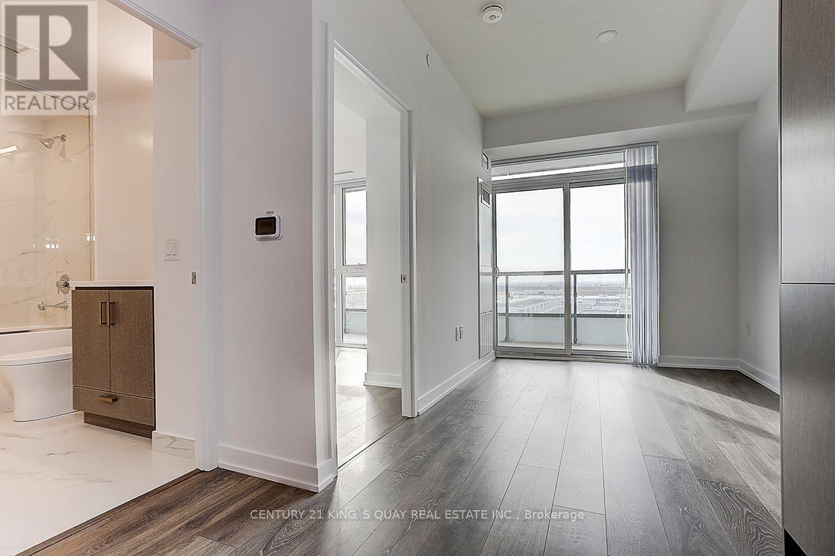 601 - 60 Honeycrisp Crescent, Vaughan, Ontario  L4K 0N5 - Photo 22 - N12474371