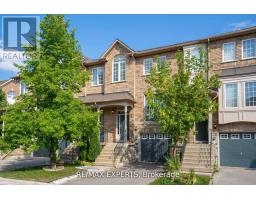 32 - 19 FOXCHASE AVENUE, Vaughan, Ontario