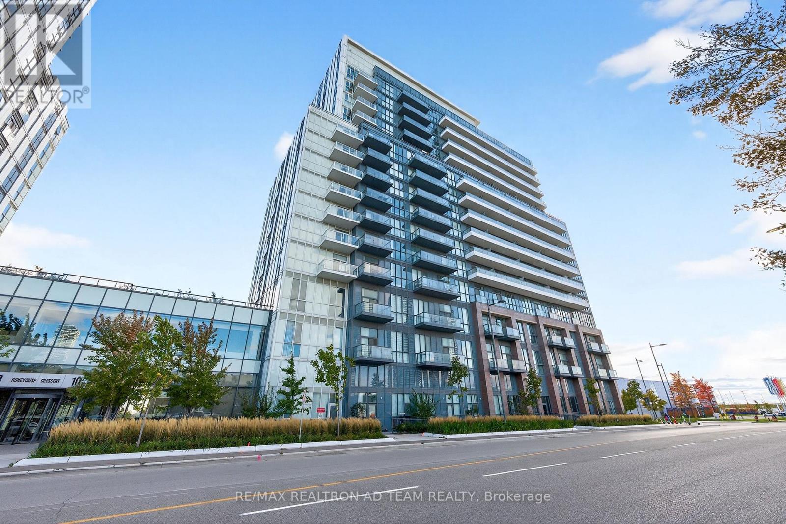 717 - 10 HONEYCRISP CRESCENT, Vaughan, Ontario
