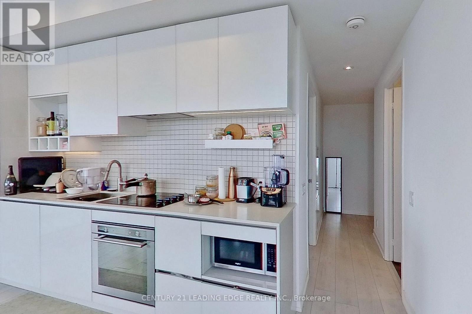 4102 - 950 Portage Parkway, Vaughan, Ontario  L4K 0J7 - Photo 10 - N12474458