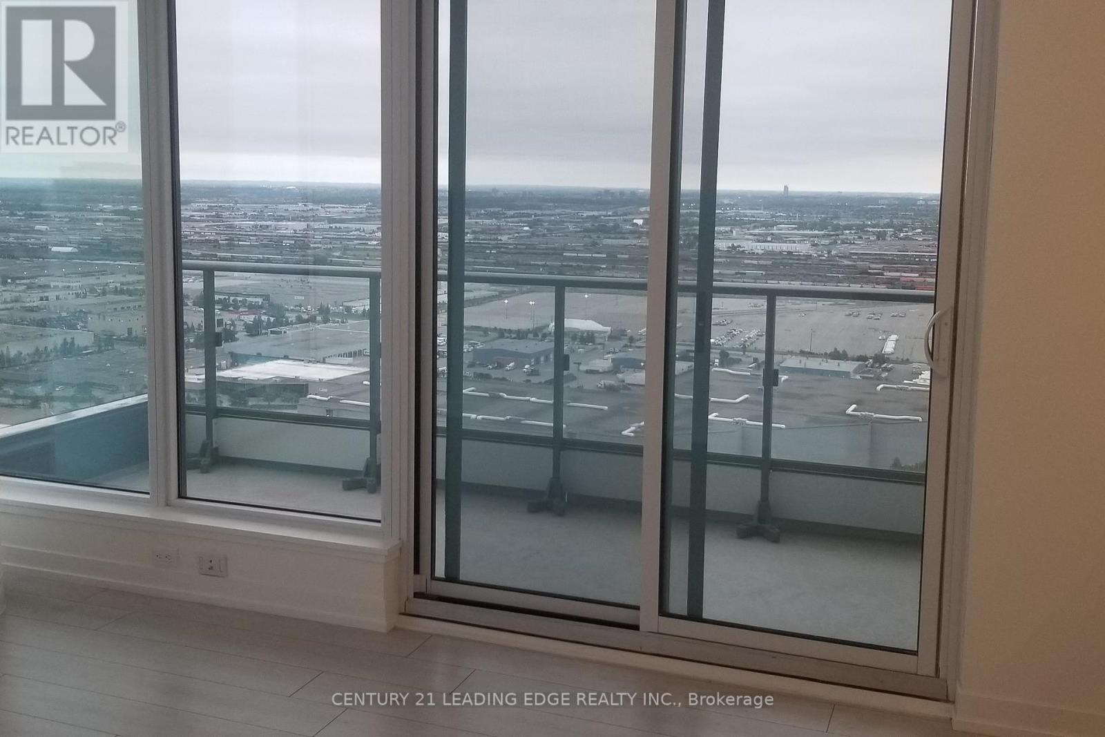 4102 - 950 Portage Parkway, Vaughan, Ontario  L4K 0J7 - Photo 19 - N12474458