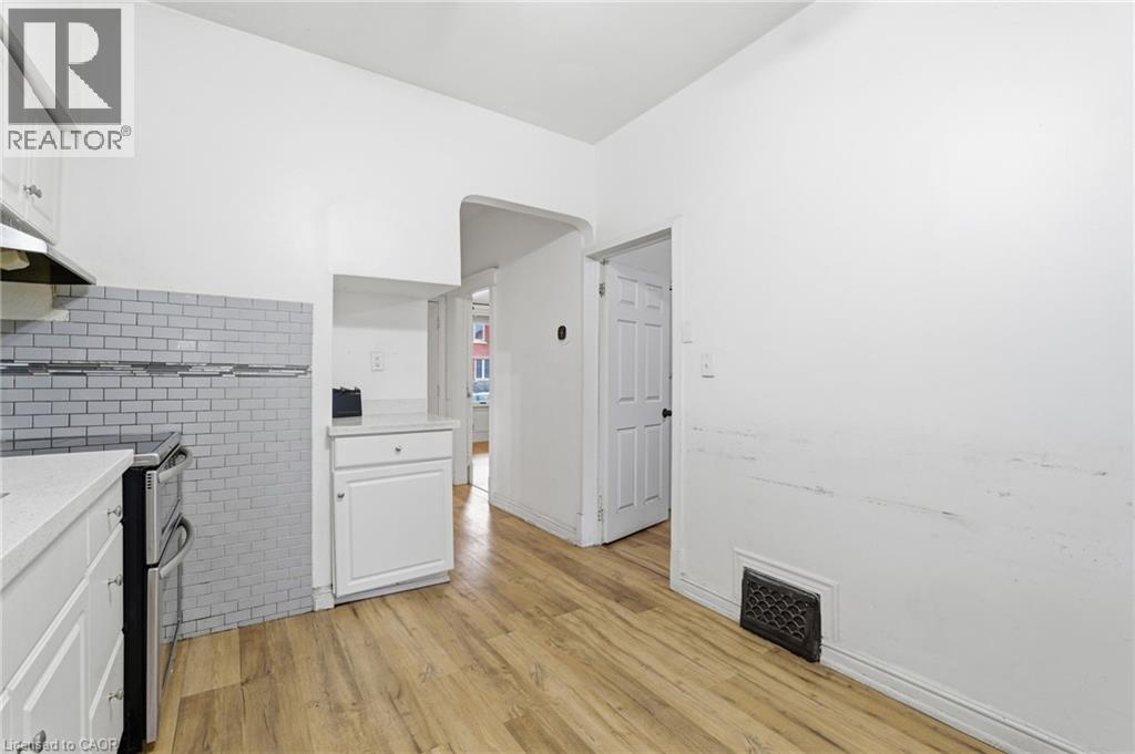 73 Stirton Street Unit# 1, Hamilton, Ontario  L8L 6G1 - Photo 14 - 40781016