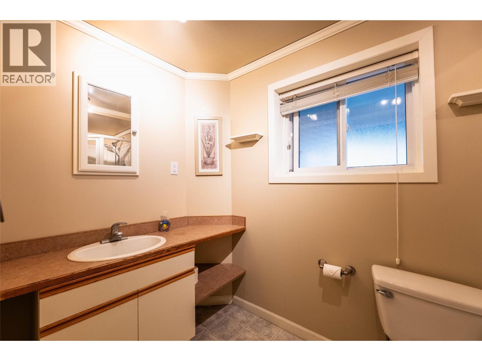 714 Robson Street, Nelson, British Columbia  V1L 5B1 - Photo 30 - 10366376