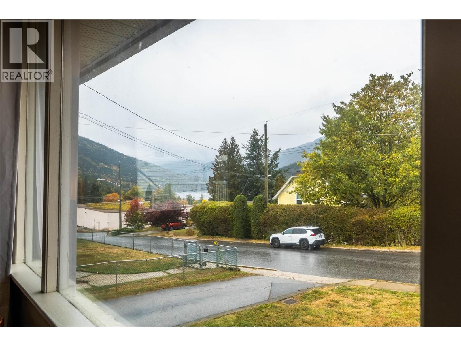 714 Robson Street, Nelson, British Columbia  V1L 5B1 - Photo 42 - 10366376