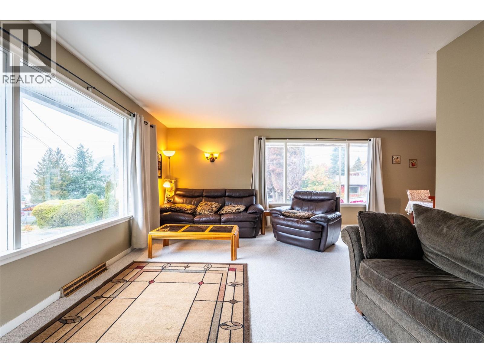 714 Robson Street, Nelson, British Columbia  V1L 5B1 - Photo 6 - 10366376