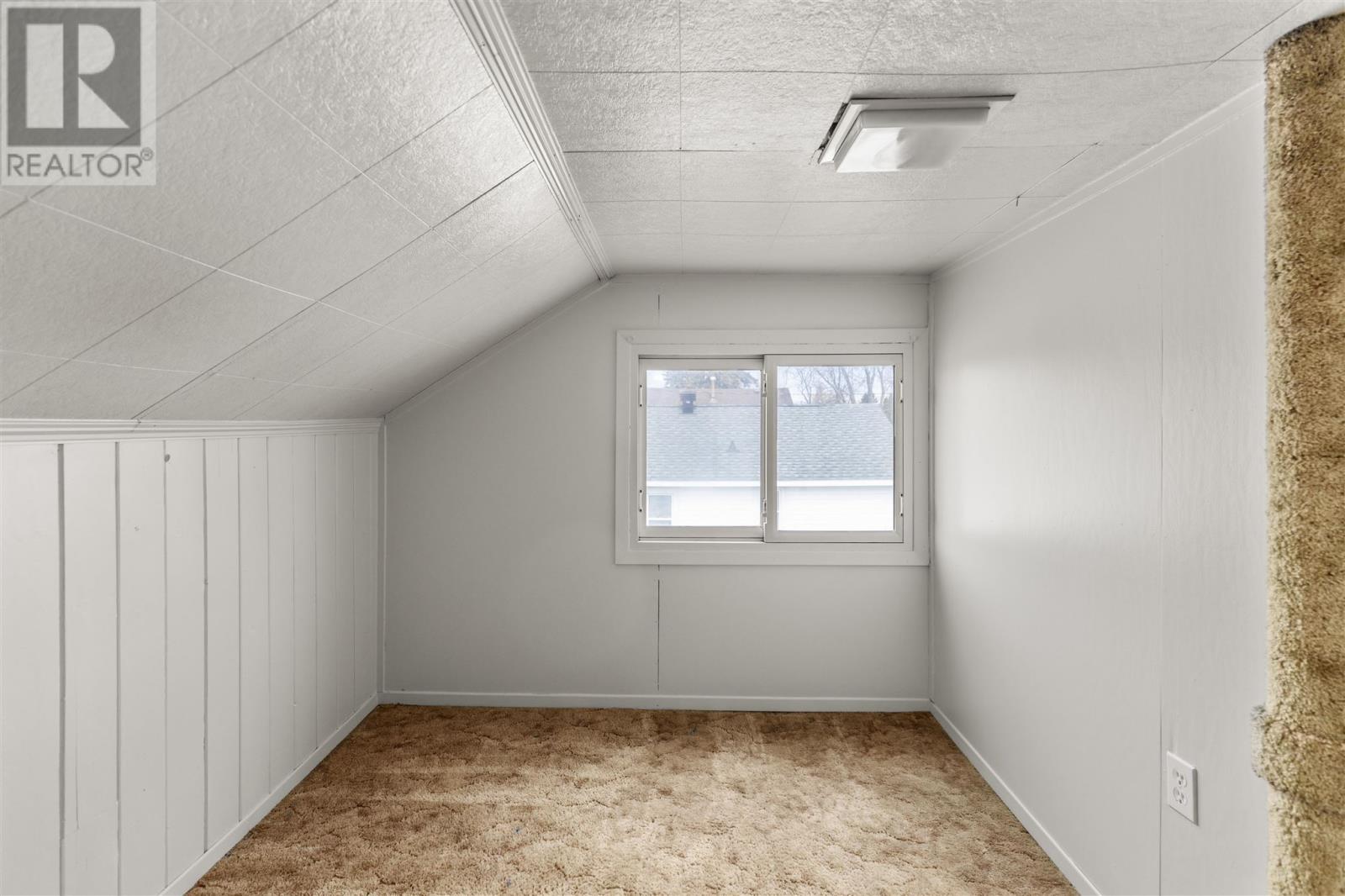 21 Cameron Ave, Sault Ste. Marie, Ontario  P6B 4W6 - Photo 20 - SM252593