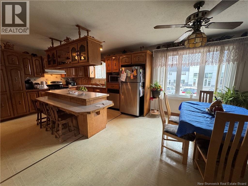 777 Everard H. Daigle Boulevard, Grand-Sault/grand Falls, New Brunswick  E3Z 3C6 - Photo 10 - NB128693