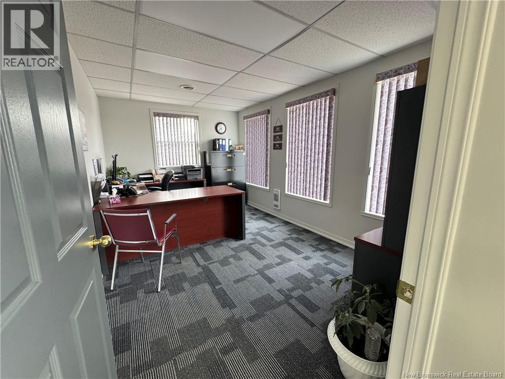 777 Everard H. Daigle Boulevard, Grand-Sault/grand Falls, New Brunswick  E3Z 3C6 - Photo 22 - NB128693
