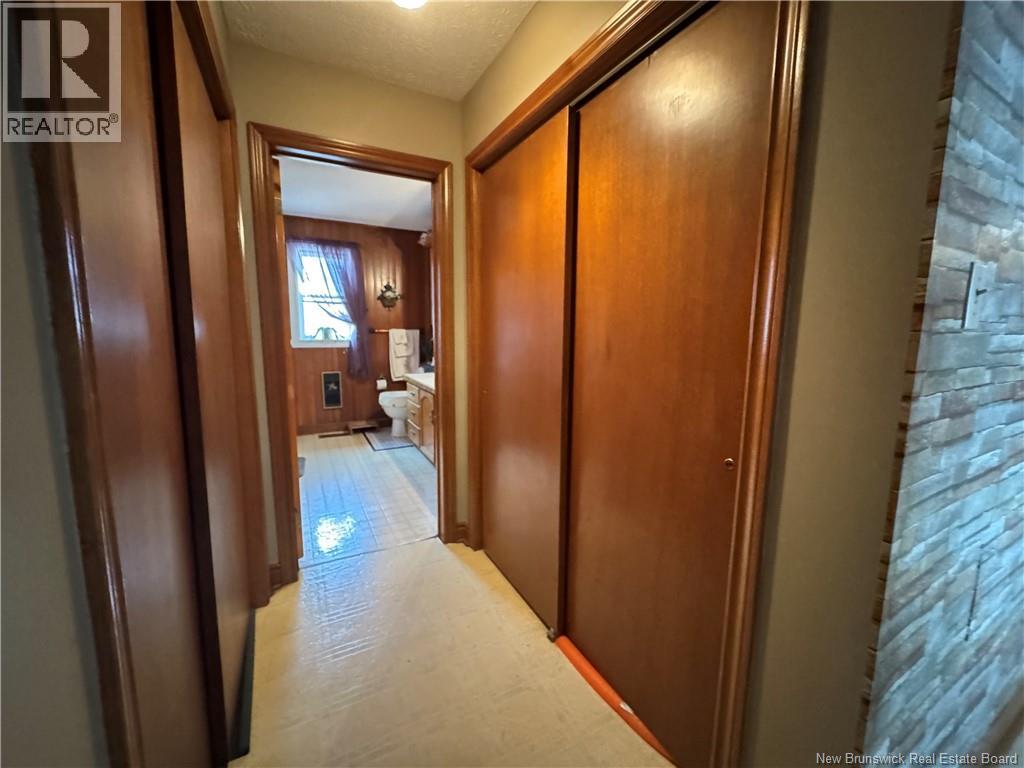 777 Everard H. Daigle Boulevard, Grand-Sault/grand Falls, New Brunswick  E3Z 3C6 - Photo 15 - NB128693