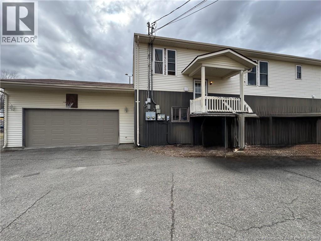 777 Everard H. Daigle Boulevard, Grand-Sault/grand Falls, New Brunswick  E3Z 3C6 - Photo 19 - NB128693