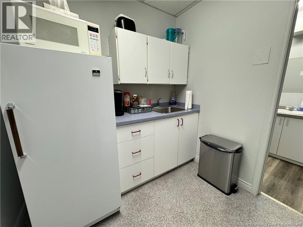 777 Everard H. Daigle Boulevard, Grand-Sault/grand Falls, New Brunswick  E3Z 3C6 - Photo 27 - NB128693