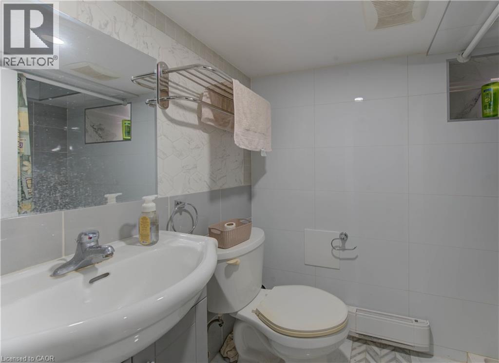 138 Courtland Avenue E, Kitchener, Ontario  N2G 2V1 - Photo 21 - 40765796