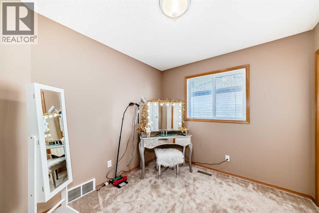 1619 Thorburn Drive Se, Airdrie, Alberta  T4A 2C6 - Photo 32 - A2261519