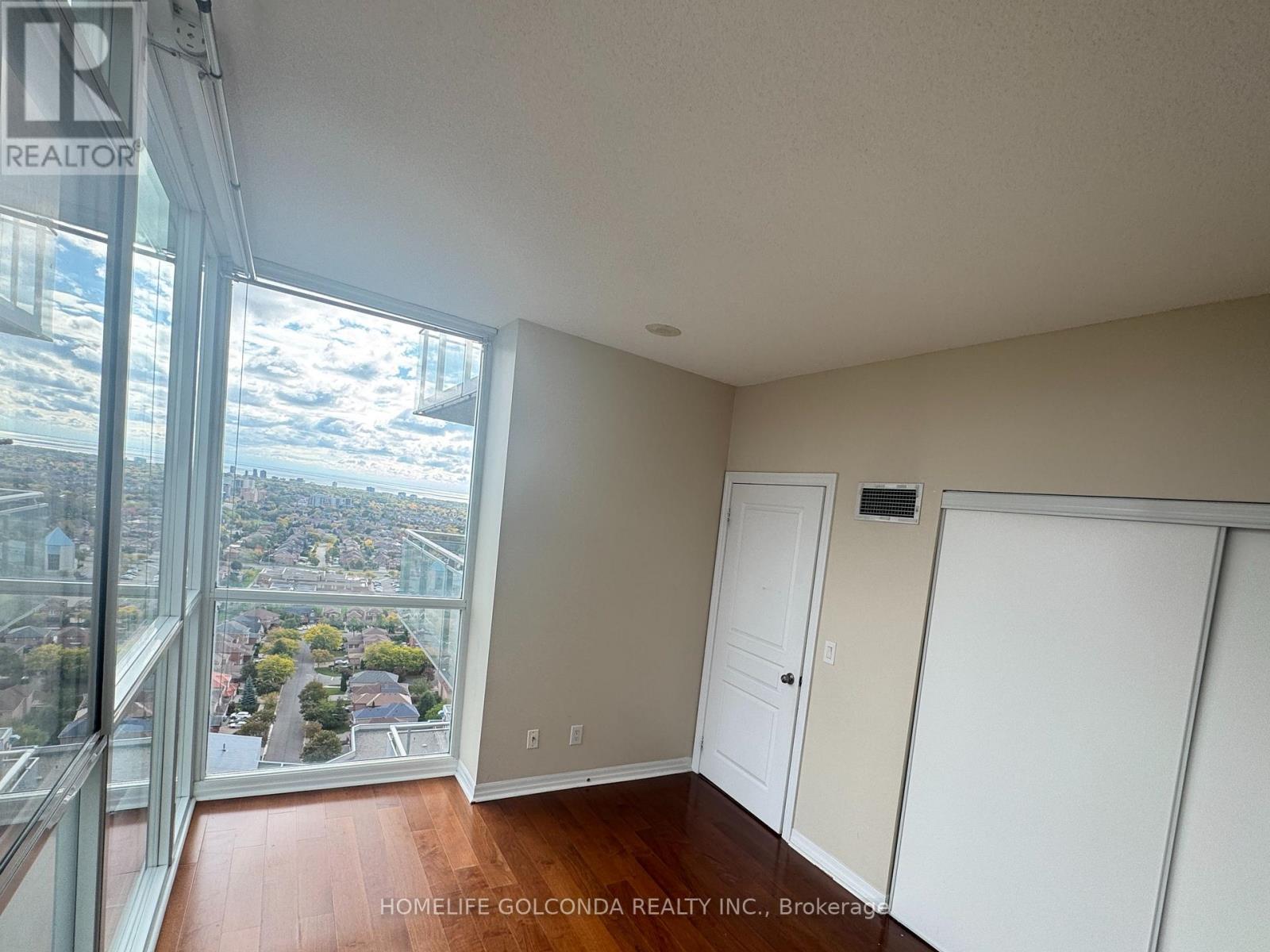 2507 - 225 Webb Drive, Mississauga, Ontario  L5B 4P2 - Photo 13 - W12474363