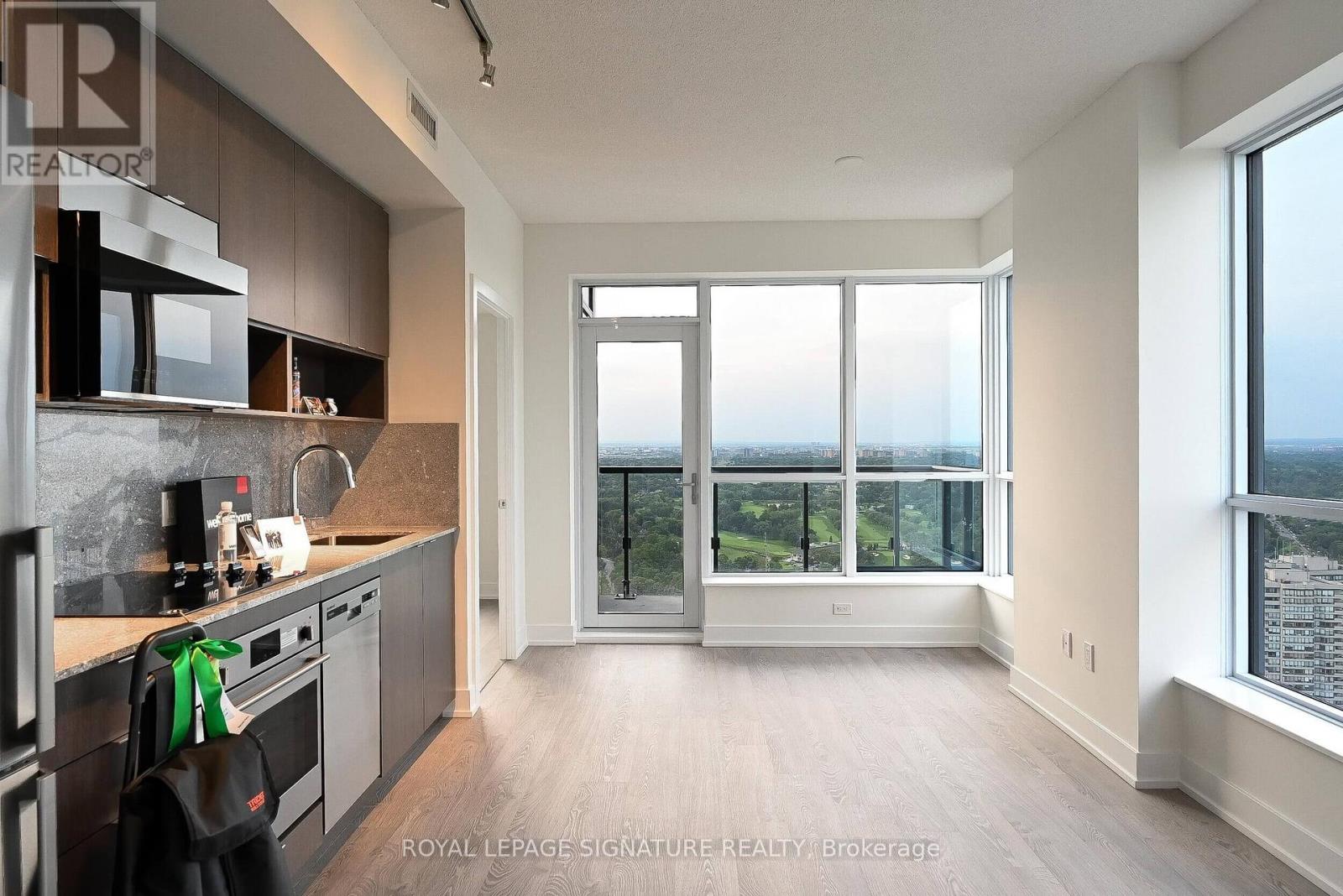 4304 - 7 Mabelle Avenue, Toronto, Ontario  M9A 0C9 - Photo 5 - W12474449