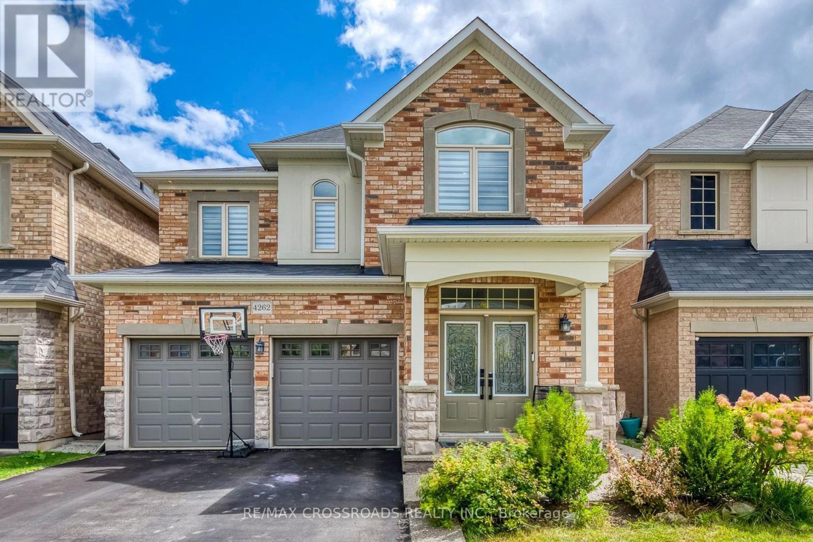 4262 VIVALDI ROAD, Burlington, Ontario