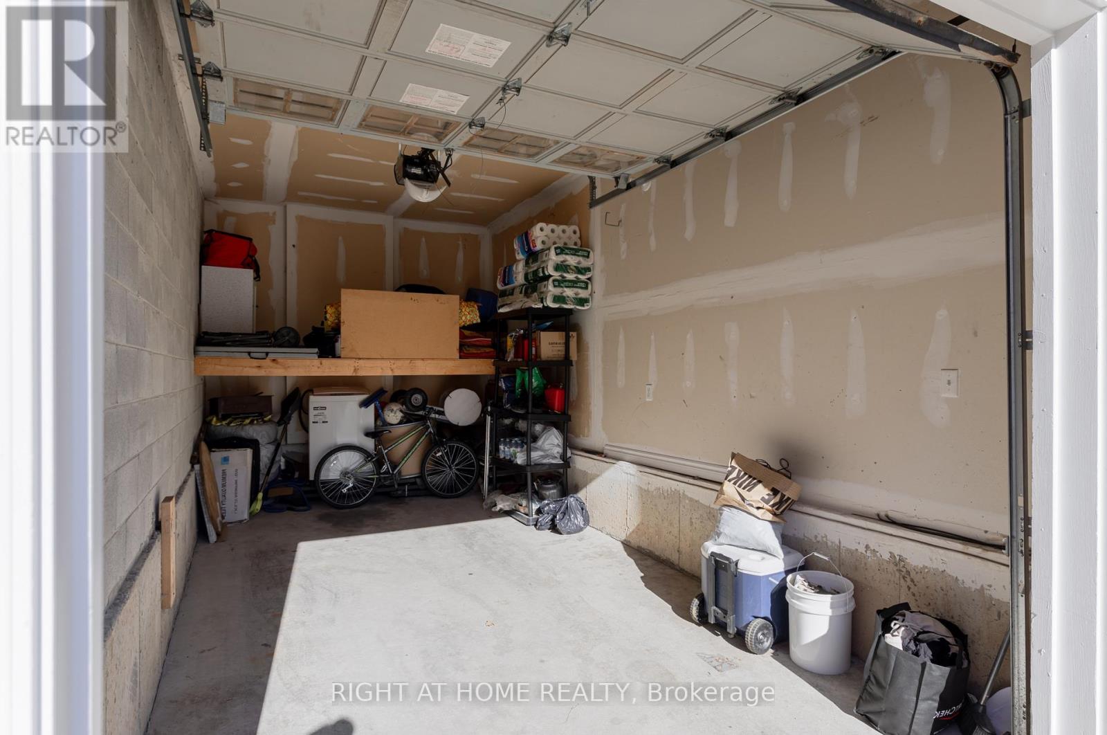 1107 Bonin Crescent, Milton, Ontario  L9T 0B2 - Photo 43 - W12474477