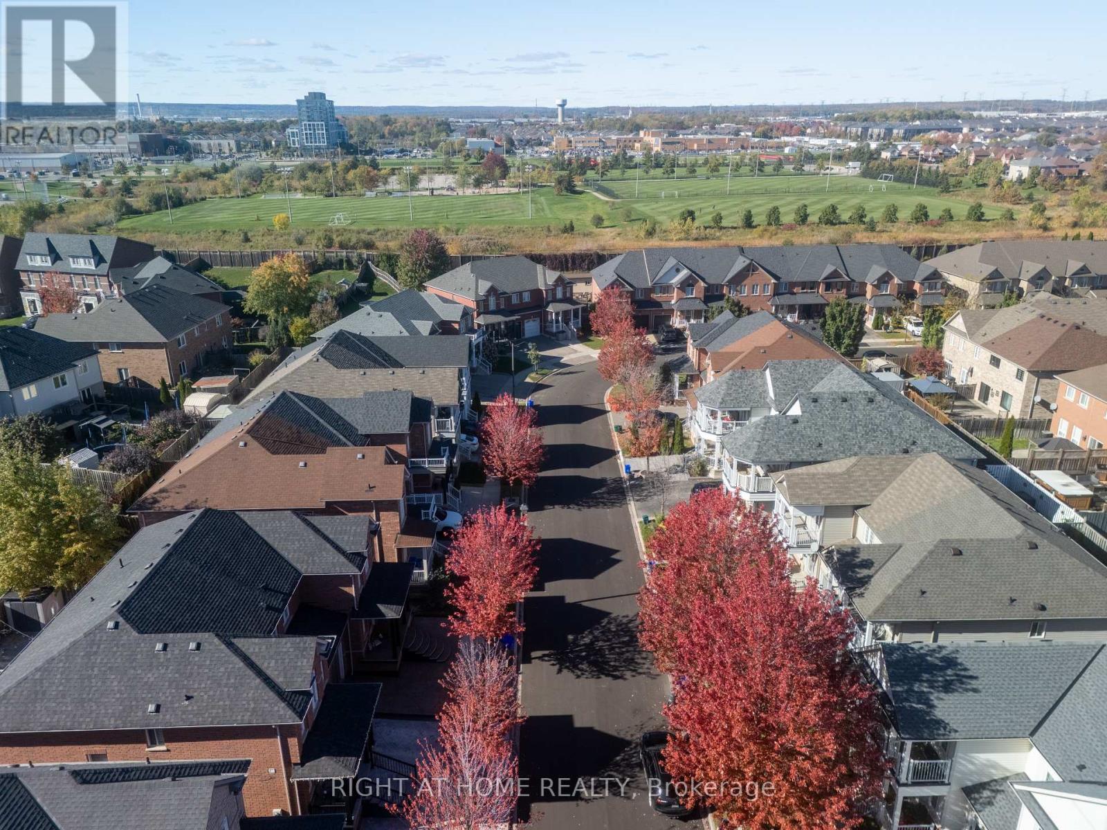 1107 Bonin Crescent, Milton, Ontario  L9T 0B2 - Photo 44 - W12474477