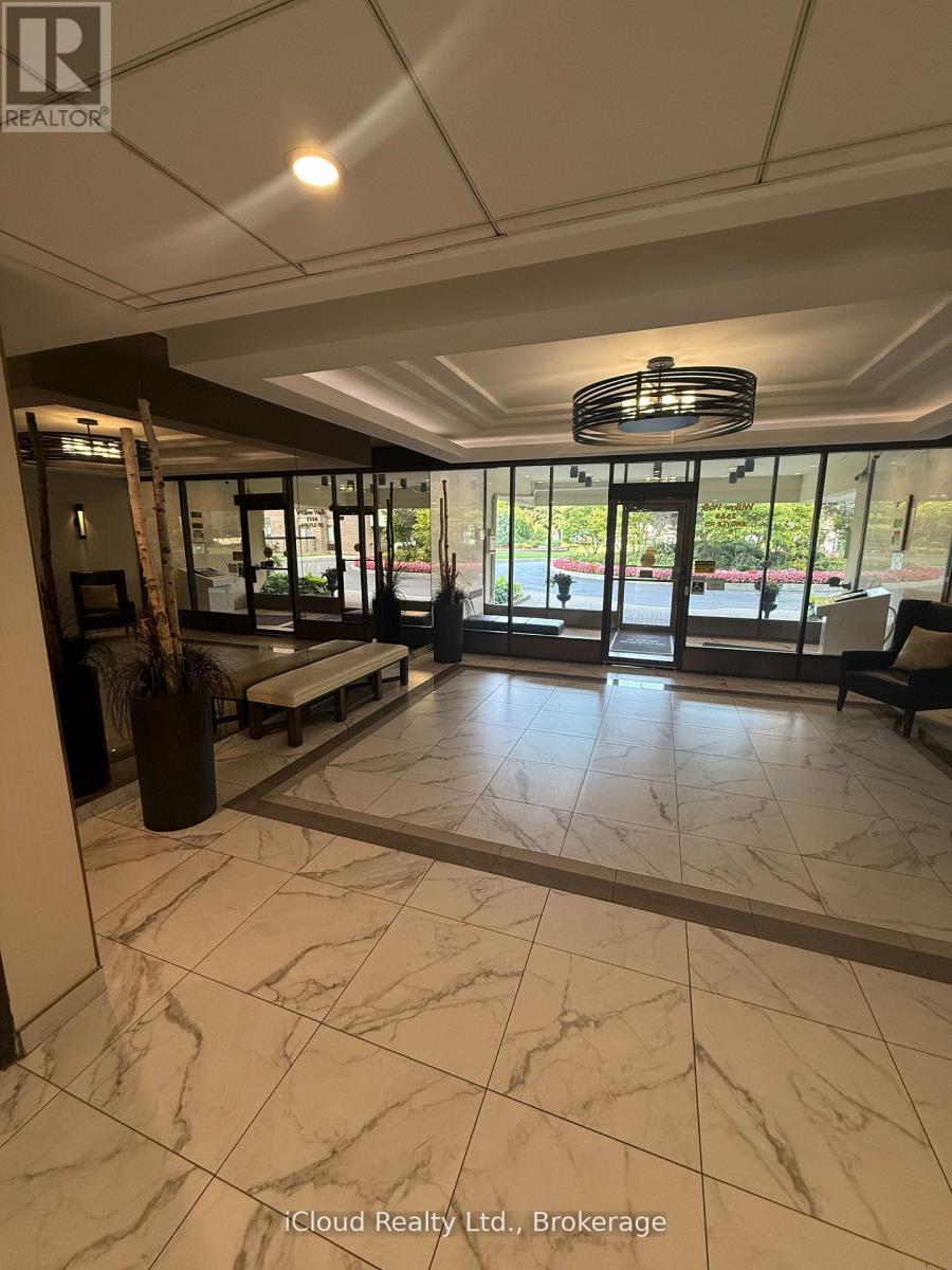 703 - 2556 Argyle Road, Mississauga, Ontario  L5B 2H6 - Photo 4 - W12474479