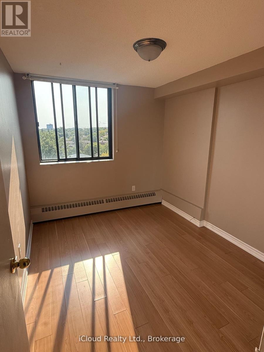 703 - 2556 Argyle Road, Mississauga, Ontario  L5B 2H6 - Photo 8 - W12474479
