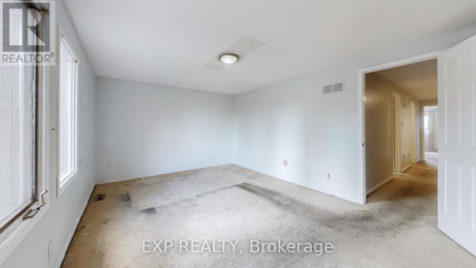 5023 Salishan Circle, Mississauga, Ontario  L5R 3E3 - Photo 31 - W12474491