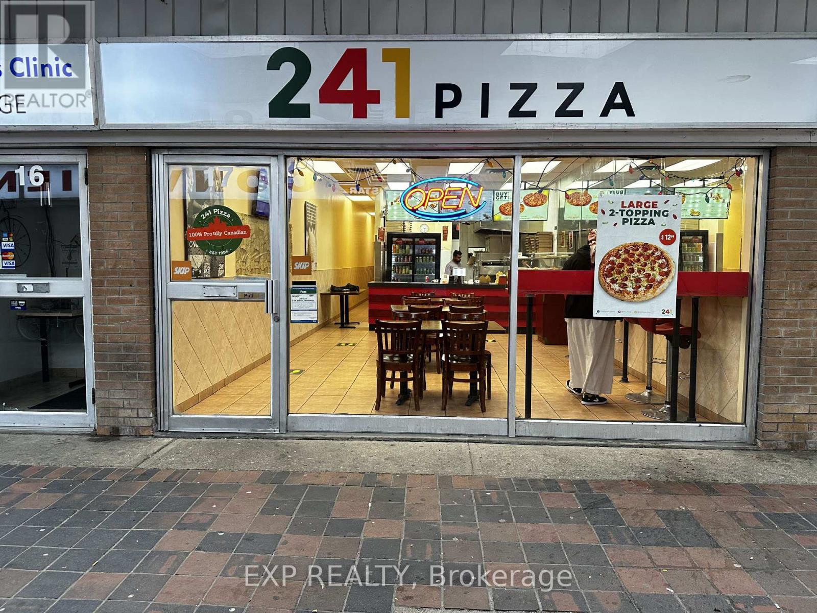 17 - 1125 Bloor Street, Mississauga, Ontario  L4Y 2N6 - Photo 1 - W12474492