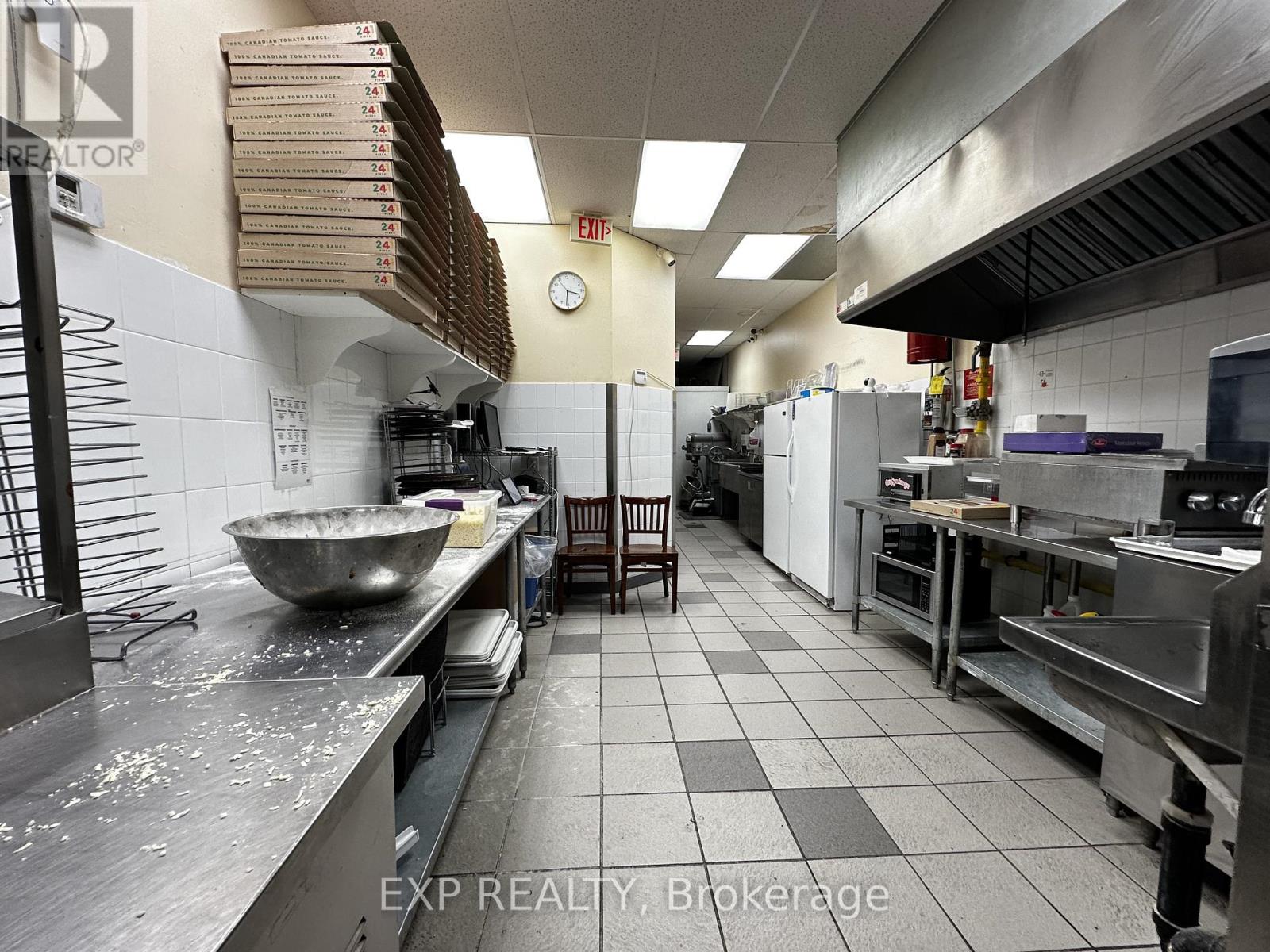 17 - 1125 Bloor Street, Mississauga, Ontario  L4Y 2N6 - Photo 10 - W12474492