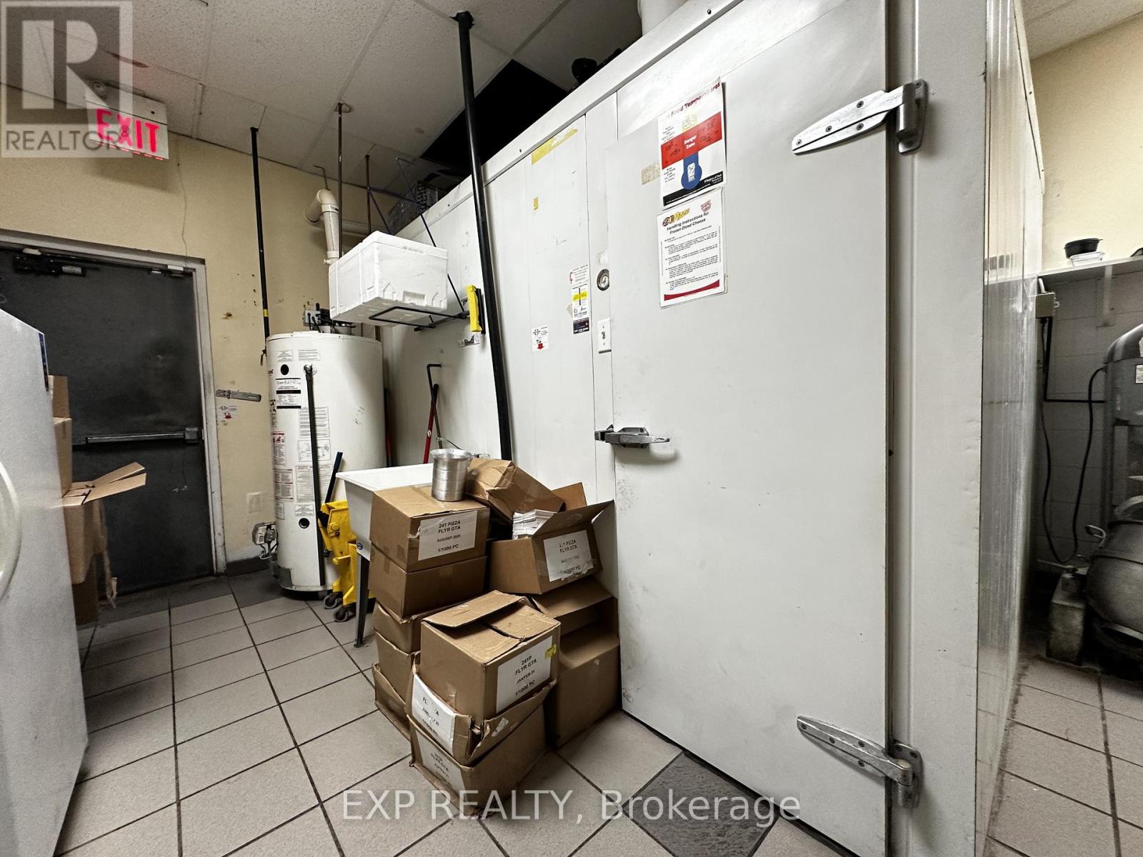 17 - 1125 Bloor Street, Mississauga, Ontario  L4Y 2N6 - Photo 16 - W12474492