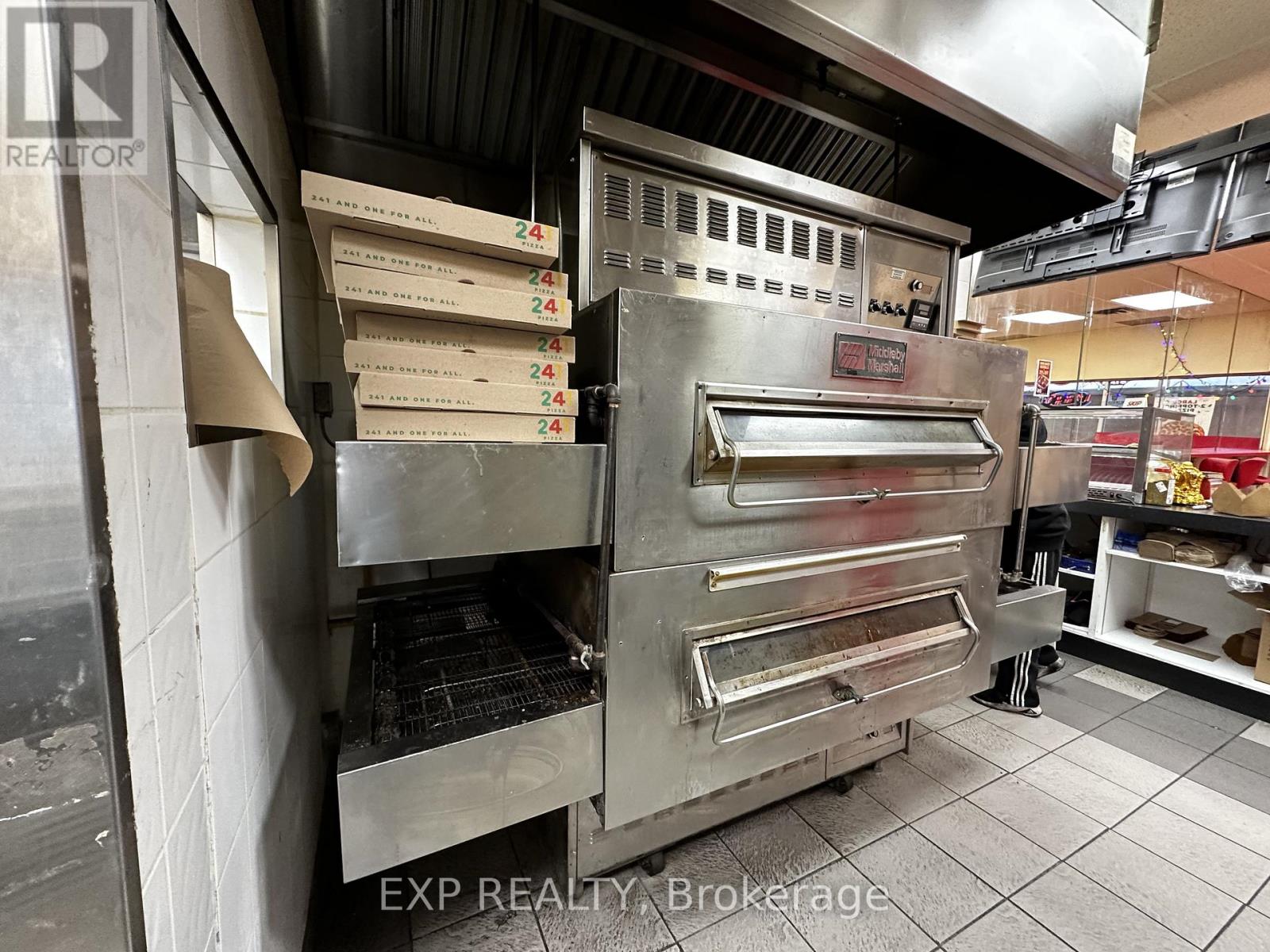 17 - 1125 Bloor Street, Mississauga, Ontario  L4Y 2N6 - Photo 9 - W12474492