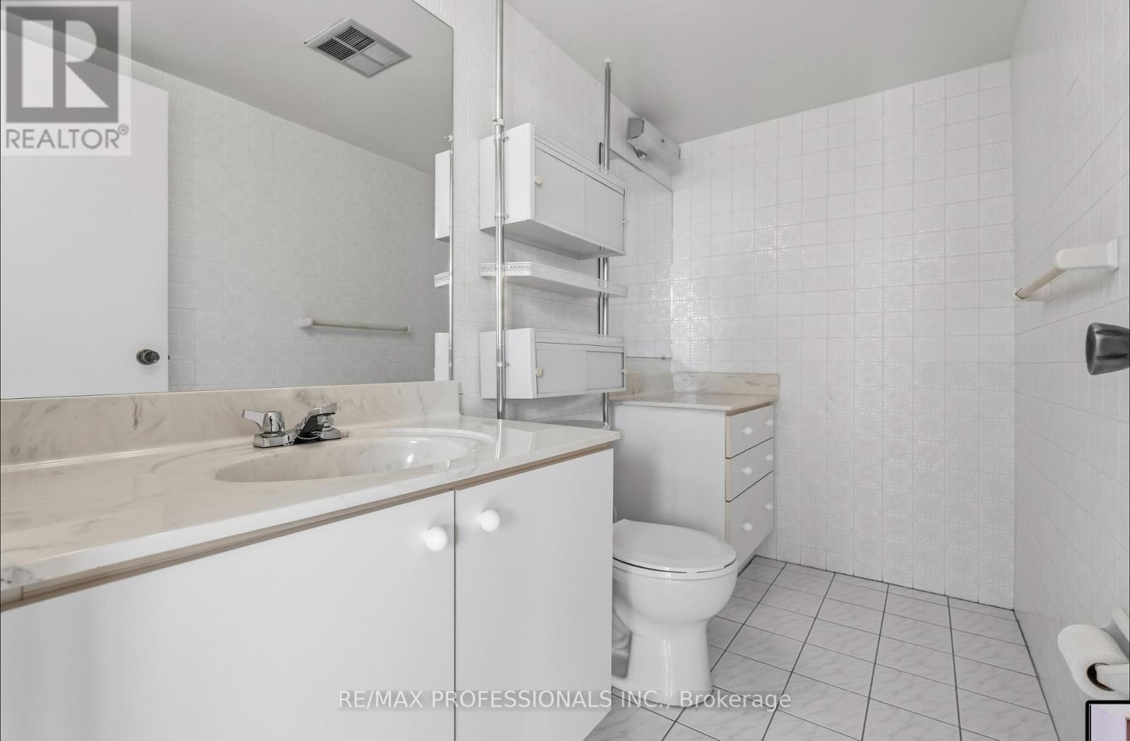 405 - 2130 Weston Road, Toronto, Ontario  M9N 3R9 - Photo 23 - W12474493