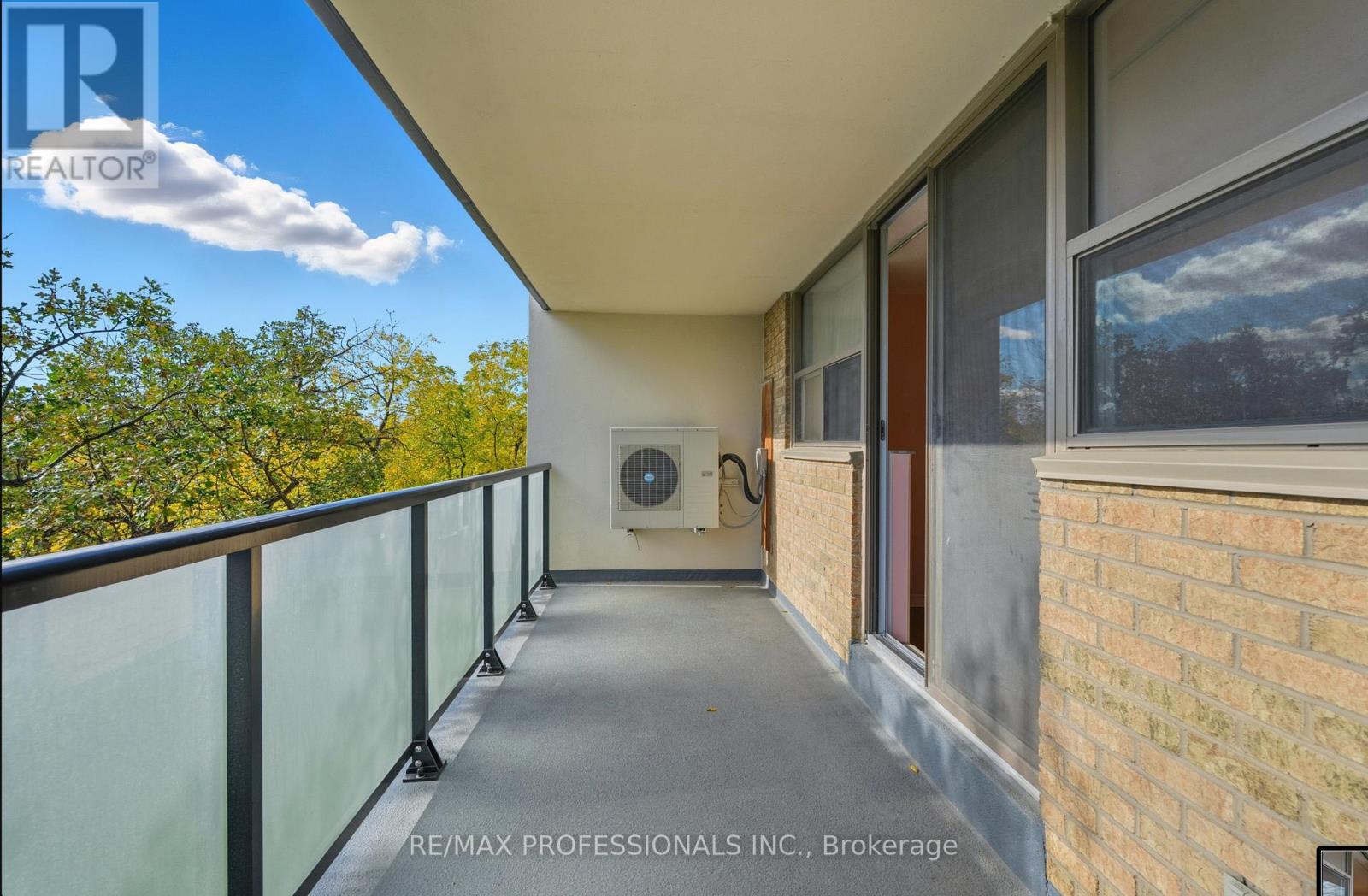 405 - 2130 Weston Road, Toronto, Ontario  M9N 3R9 - Photo 32 - W12474493