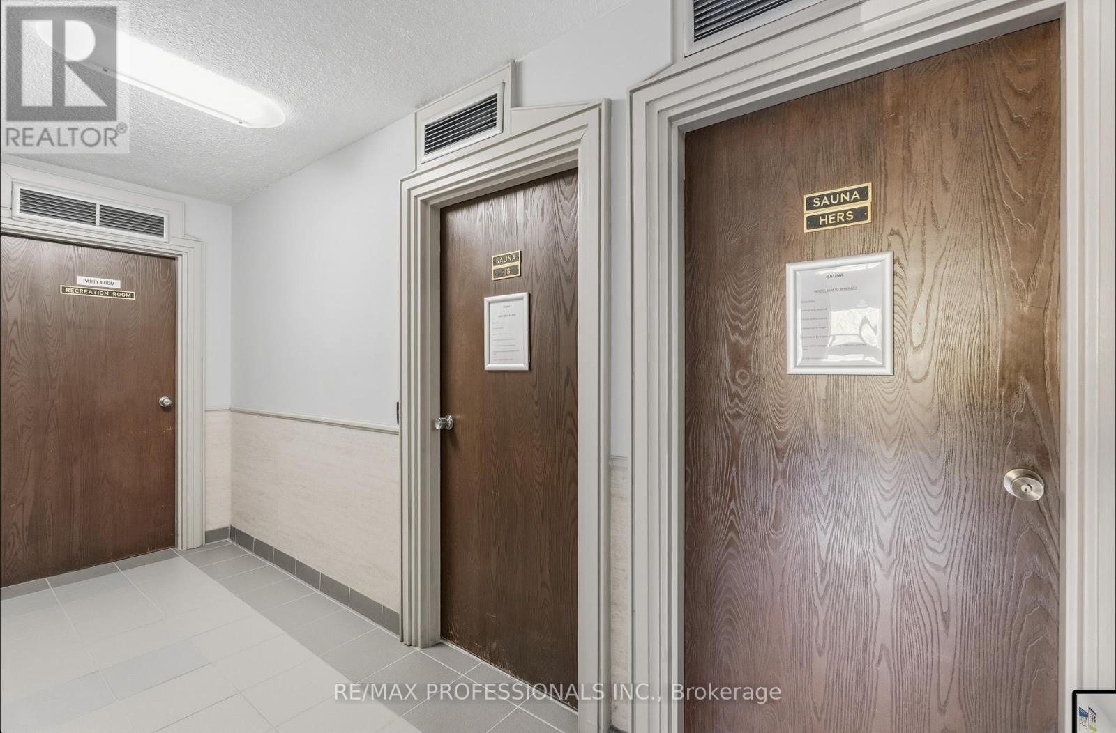 405 - 2130 Weston Road, Toronto, Ontario  M9N 3R9 - Photo 35 - W12474493