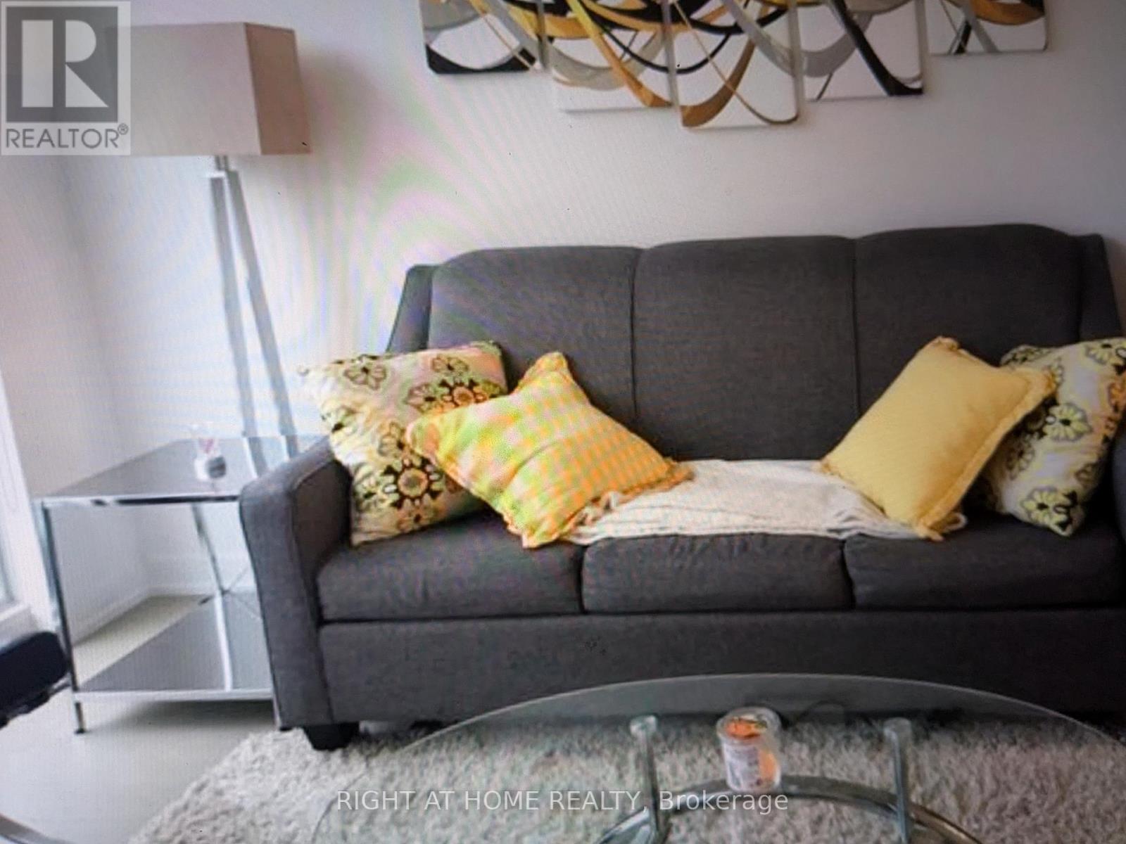 N604 - 455 Front Street E, Toronto, Ontario  M5A 0G2 - Photo 4 - C12474475