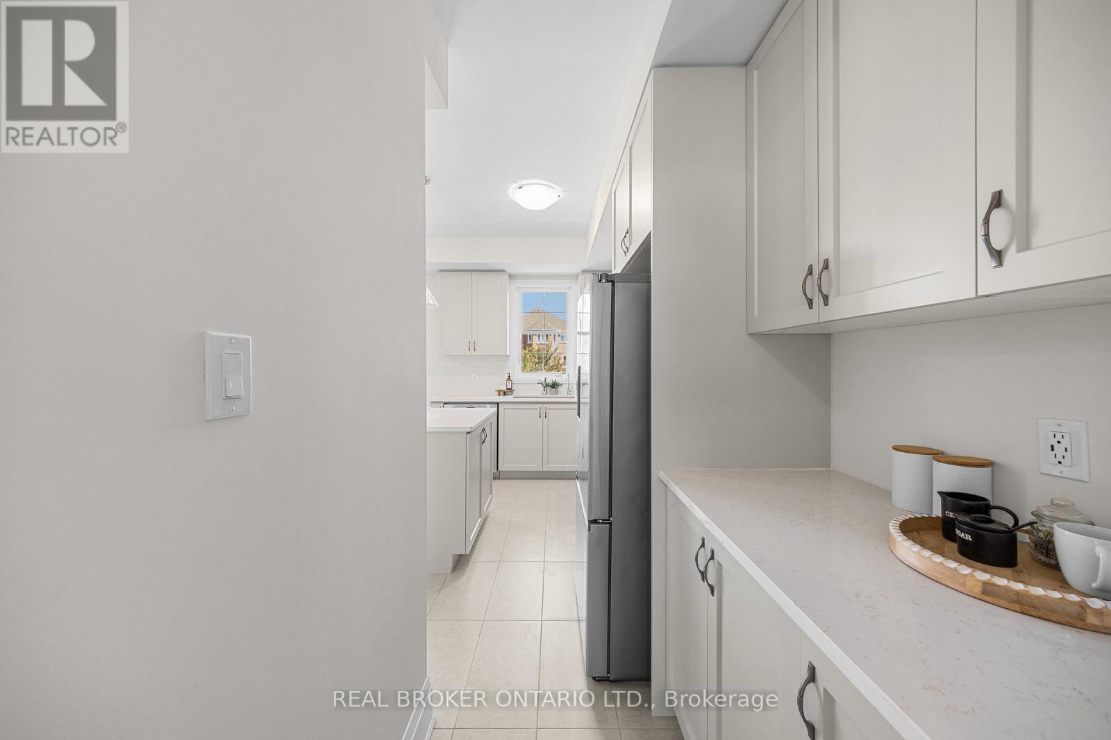 17 Kennisis Way, Vaughan, Ontario  L6A 3Y5 - Photo 13 - N12401781