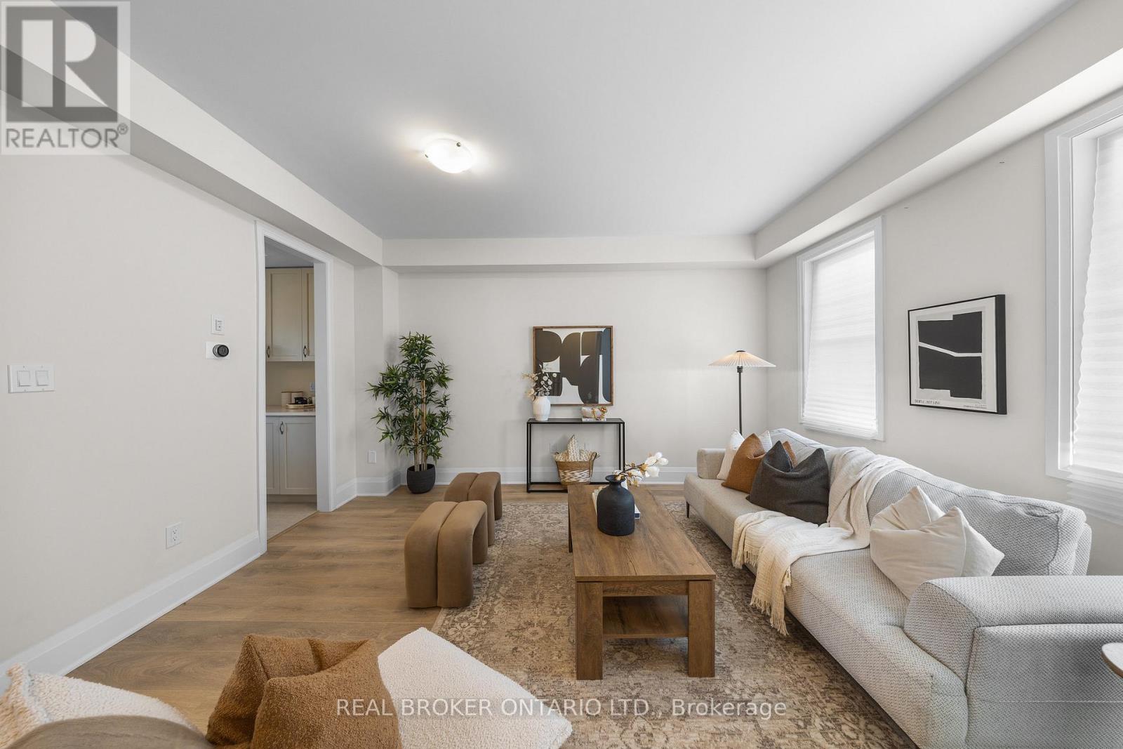 17 Kennisis Way, Vaughan, Ontario  L6A 3Y5 - Photo 11 - N12401781