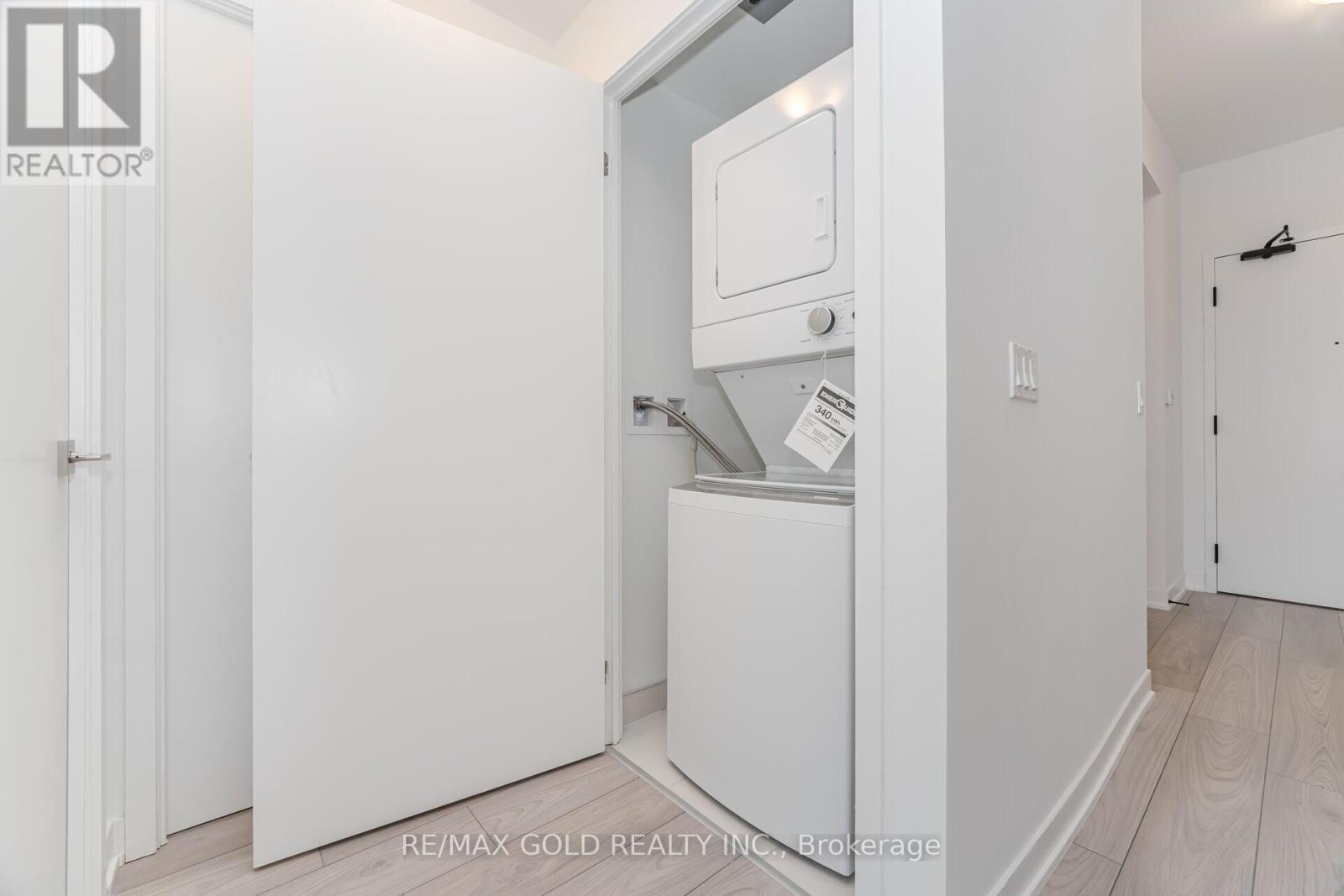 311 - 474 Caldari Road, Vaughan, Ontario  L4K 0R5 - Photo 12 - N12474232