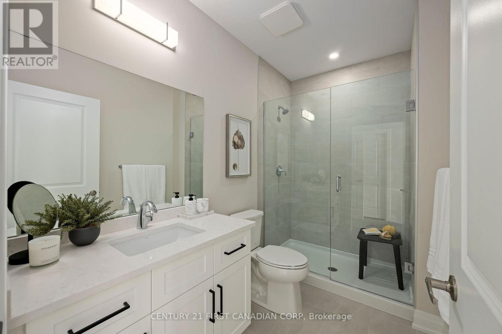 903 - 4286 King Street, Kitchener, Ontario  N2P 2E9 - Photo 12 - X12474515