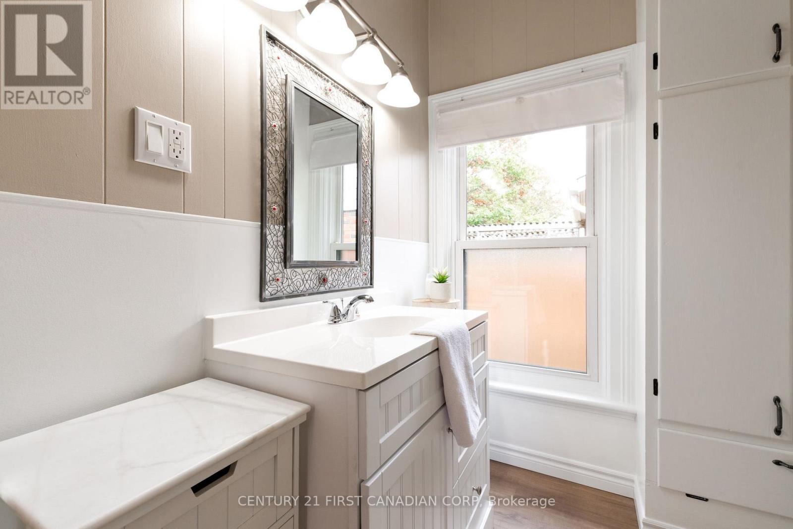 38 St. Andrew Street, Aylmer, Ontario  N5H 2N1 - Photo 21 - X12474518