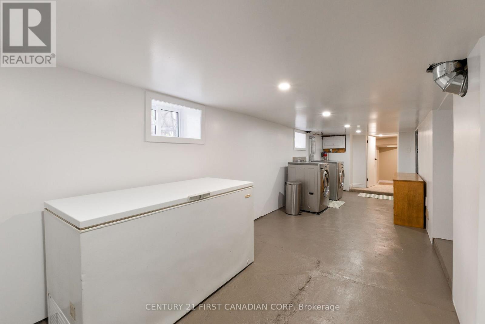 38 St. Andrew Street, Aylmer, Ontario  N5H 2N1 - Photo 39 - X12474518