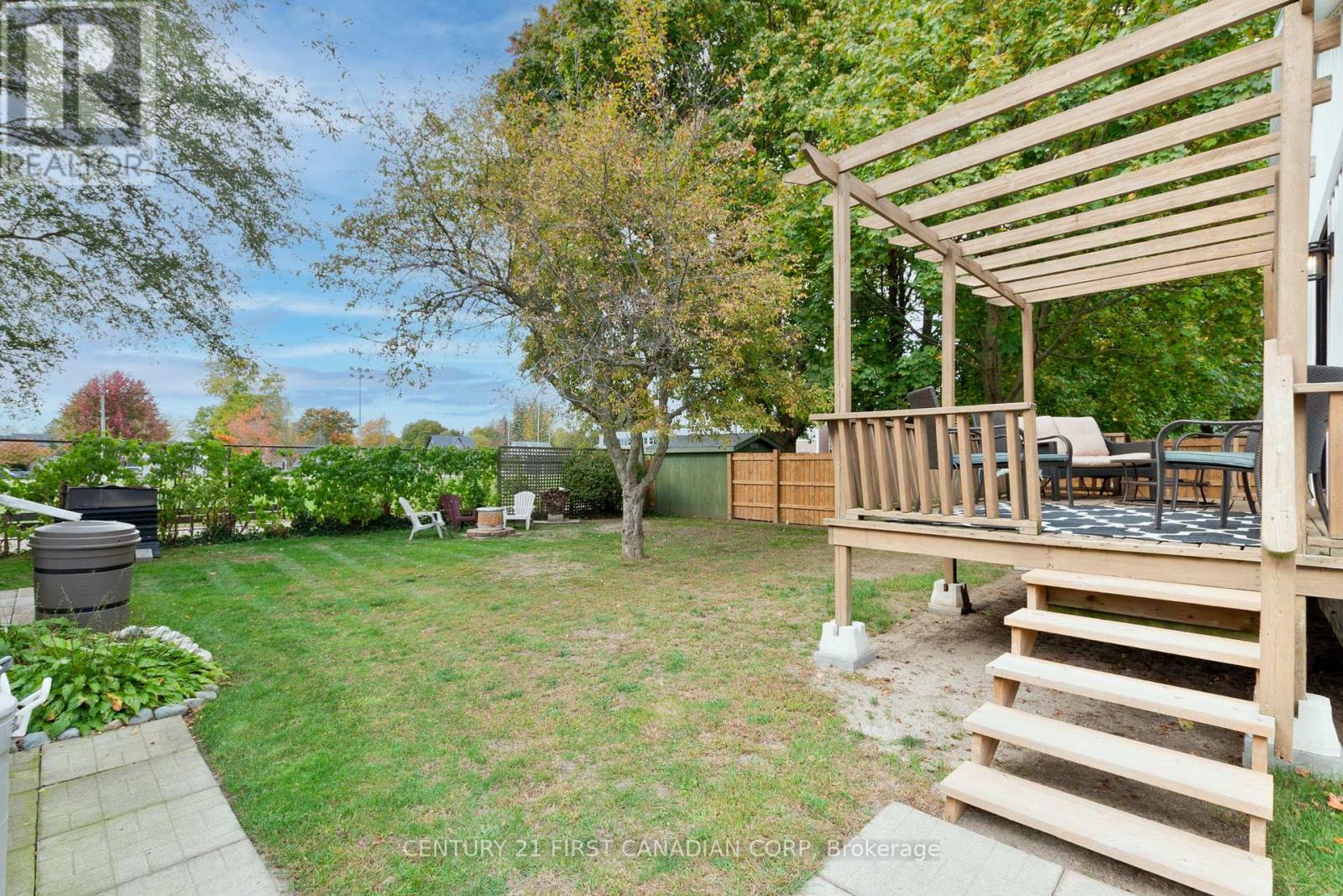 38 St. Andrew Street, Aylmer, Ontario  N5H 2N1 - Photo 47 - X12474518