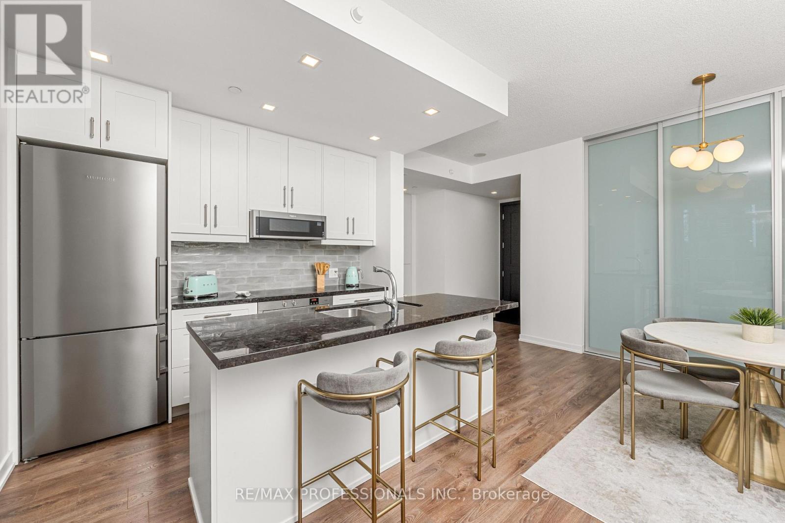 206 - 88 Park Lawn Road, Toronto, Ontario  M8Y 0B5 - Photo 10 - W12473172