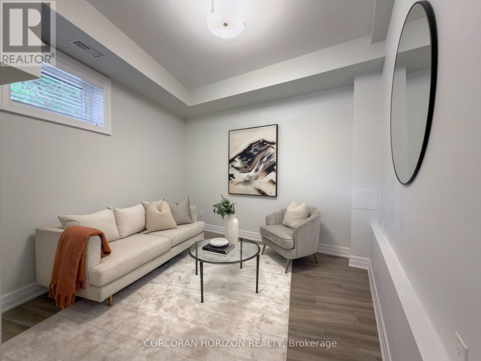 77 Rumsey Road, Toronto, Ontario  M4G 1N9 - Photo 29 - C12474474