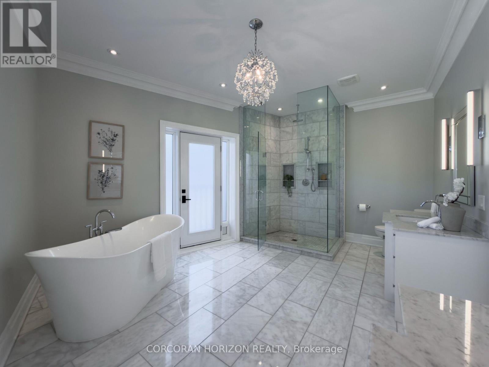 77 Rumsey Road, Toronto, Ontario  M4G 1N9 - Photo 26 - C12474474