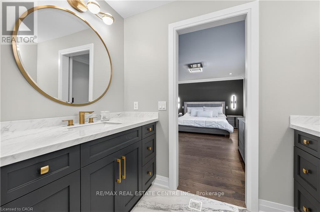 18 David Avenue, Hamilton, Ontario  L9A 3V1 - Photo 36 - X12474368
