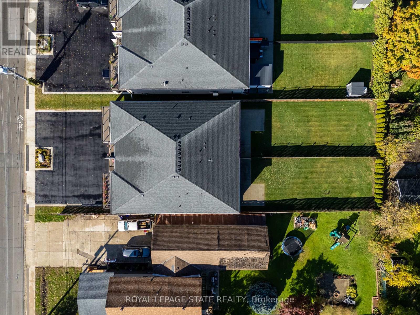 215 Main Street W, Haldimand, Ontario  N1A 1W2 - Photo 45 - X12474370