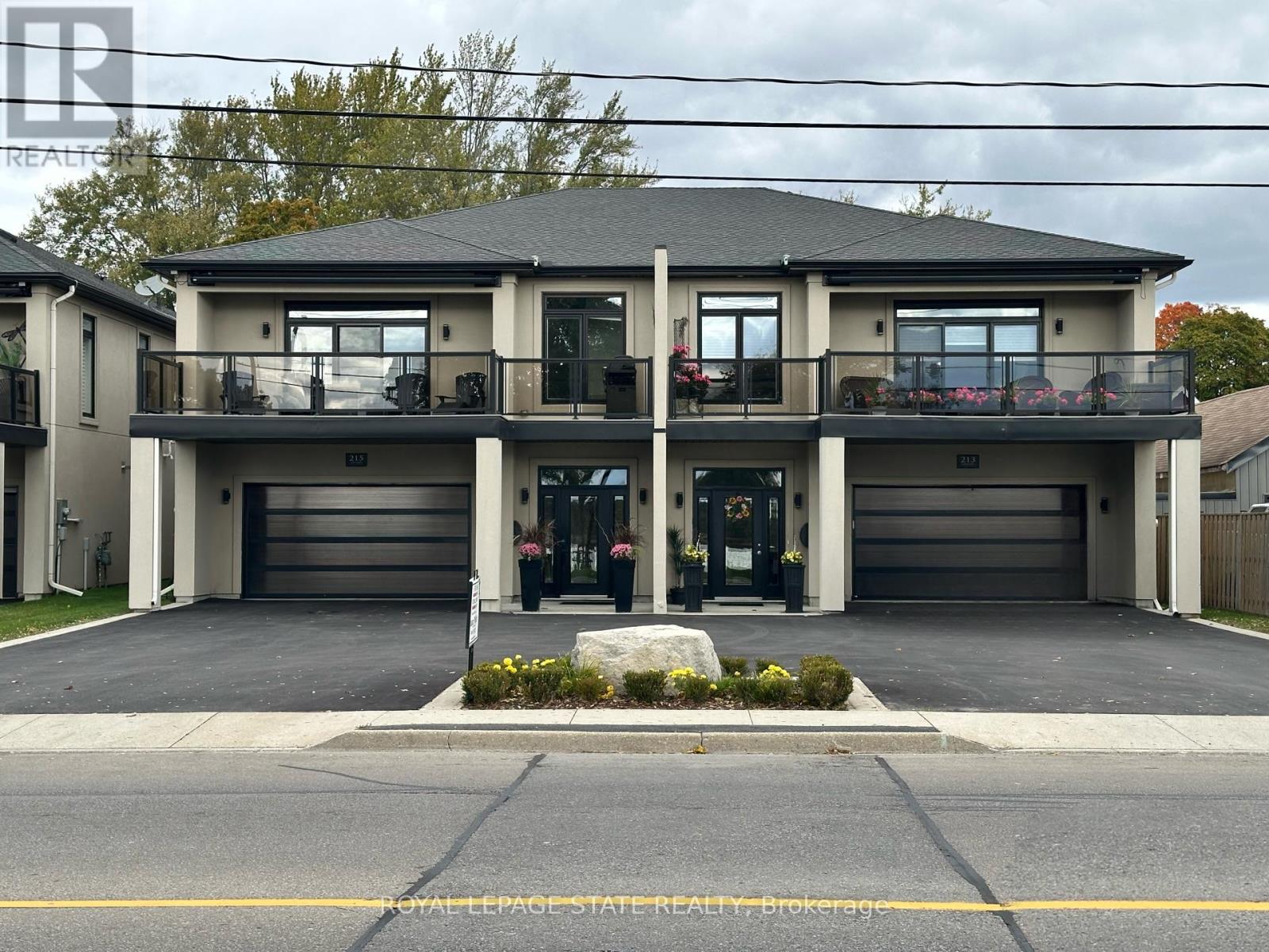 215 Main Street W, Haldimand, Ontario  N1A 1W2 - Photo 9 - X12474370